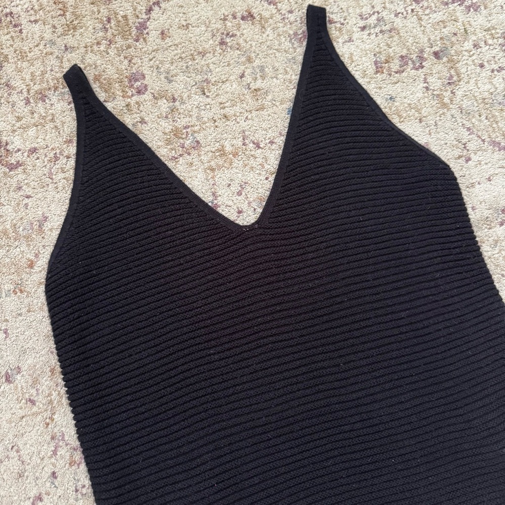 Express Knit Tank Top - Picture 2 of 7